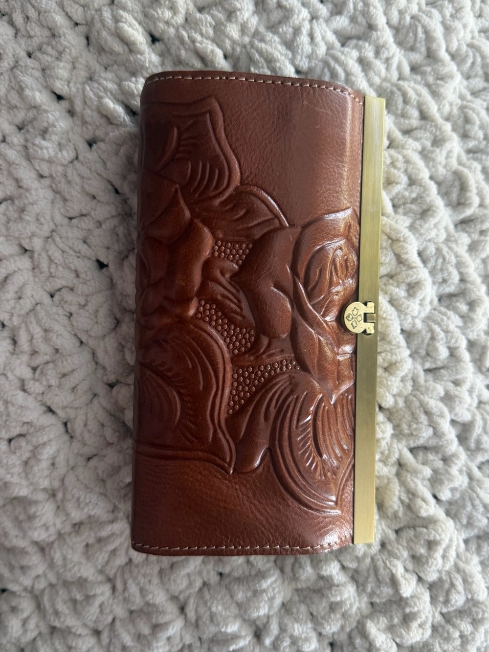 Patricia Nash Brown Floral Tooled Leather Key & Card Holder with Brass Frame